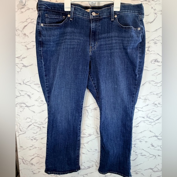 Levi's Denim - Levi's Blue Denim Jeans with Tan Label